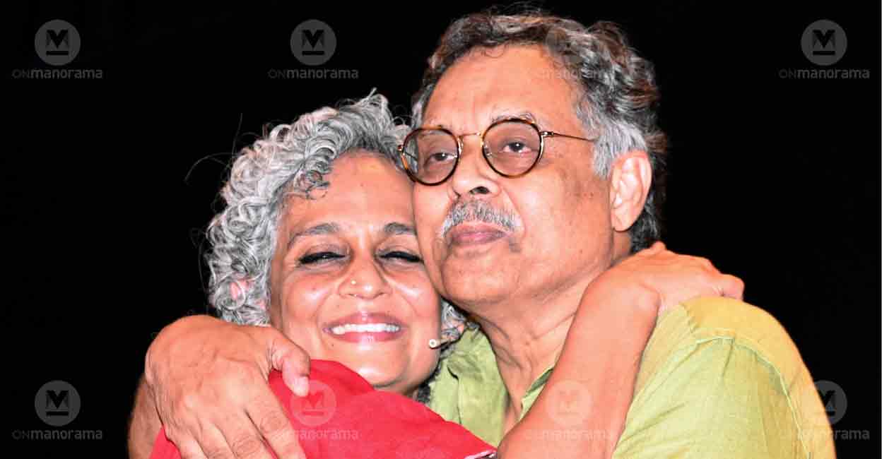 Lalith Kumar Christopher Roy